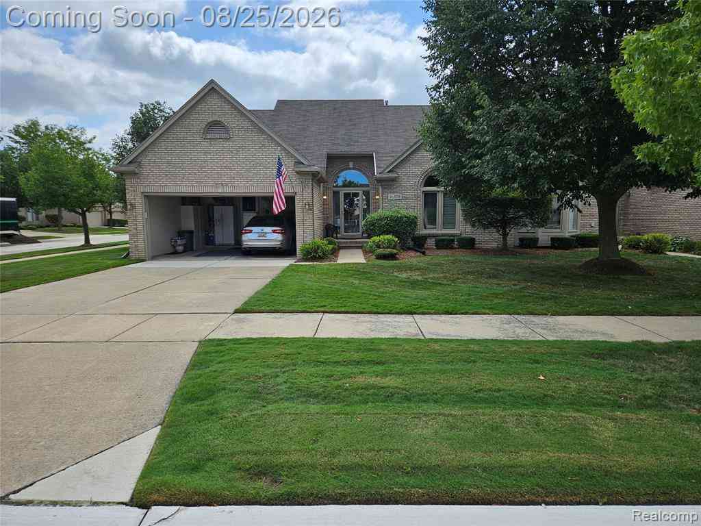 Condo For Sale - 20578 Hillsboro Drive <br/> Macomb, MI 48044