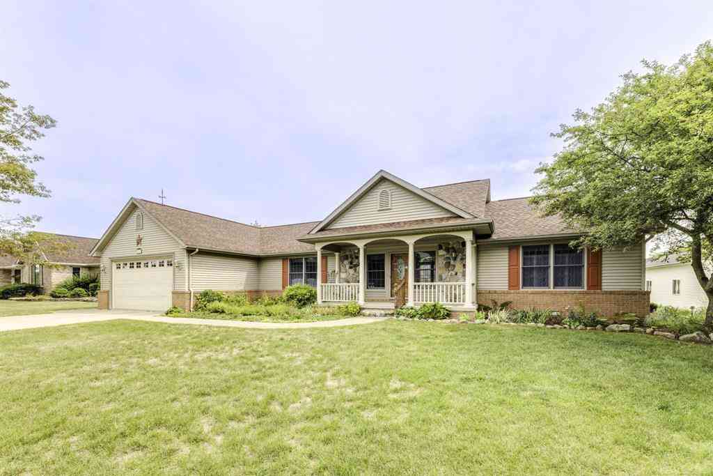 Homes For Sale - 5401 William Drive <br/> Lexington, MI 48450