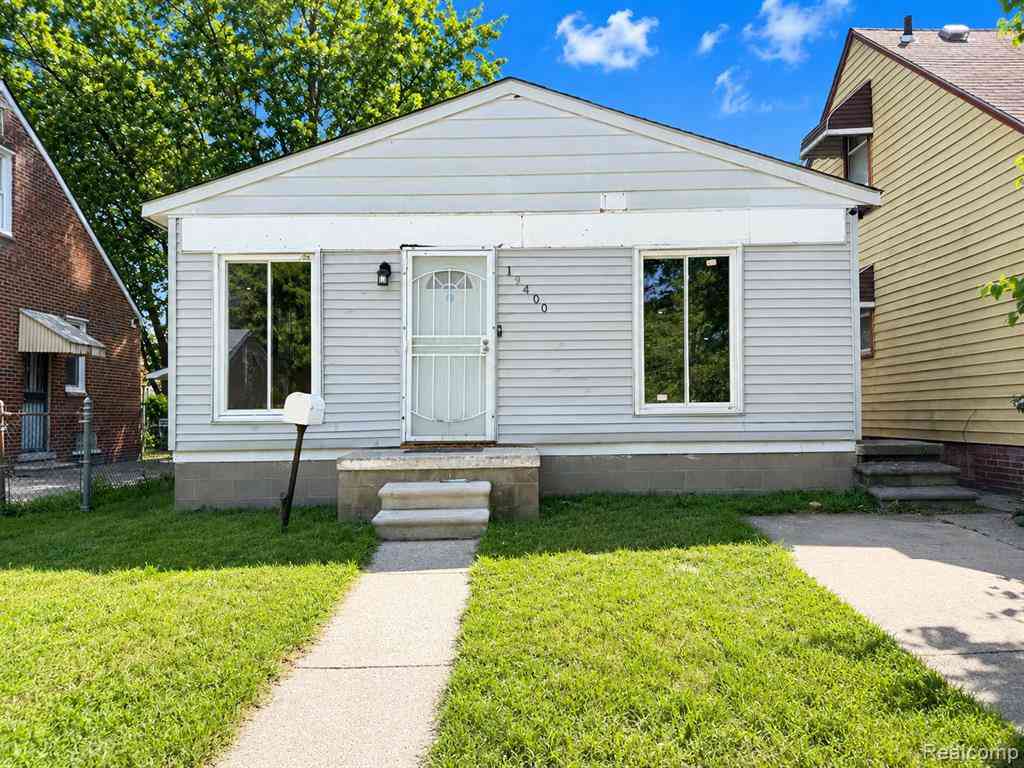 Homes For Sale - 19400 Charest Street <br/> Detroit, MI 48234