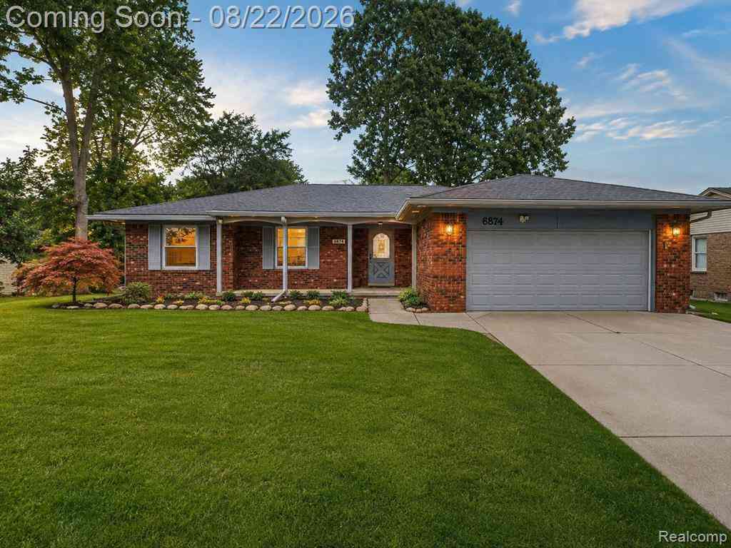 Homes For Sale - 6874 Little Creek Drive <br/> Troy, MI 48085