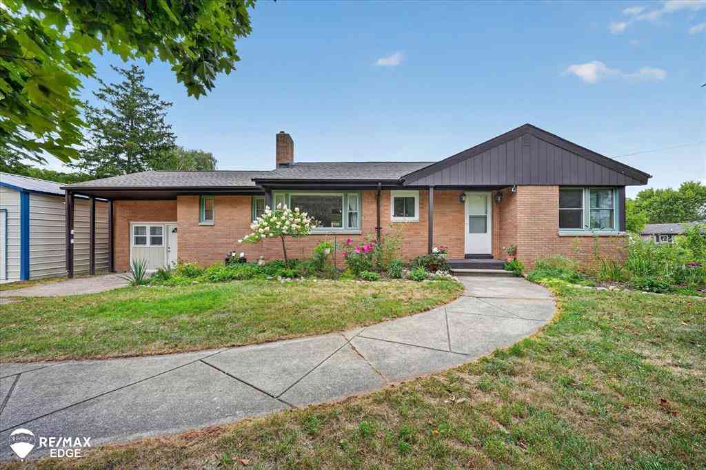 Homes For Sale - 8335 Fenton Road <br/> Grand Blanc, MI 48439