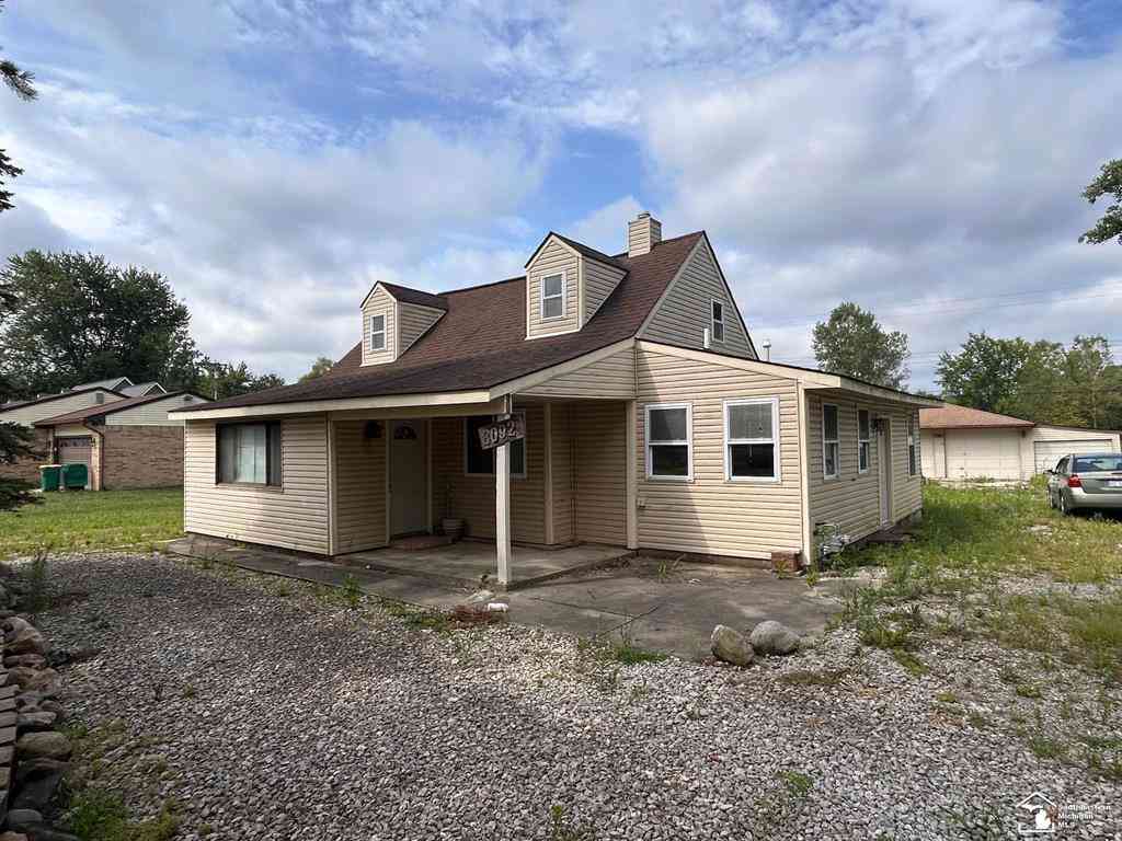 Homes For Sale - 8092 Marlowe Avenue <br/> Wayne County, Belleville, MI 48111