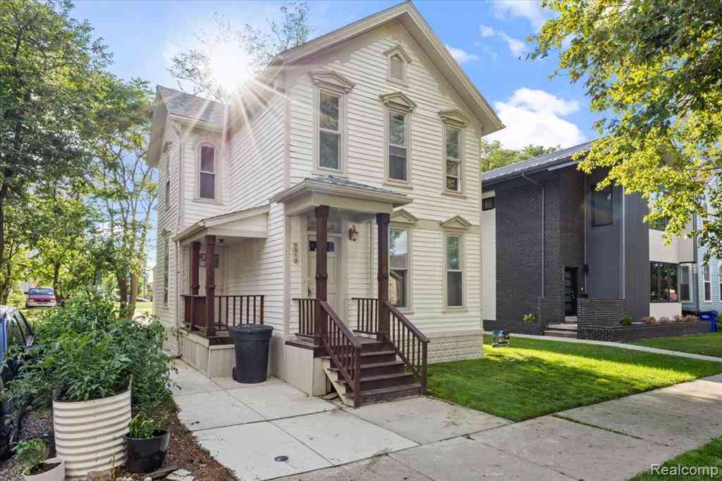 Homes For Sale - 2215 Wabash Street <br/> Wayne County, Detroit, MI 48216