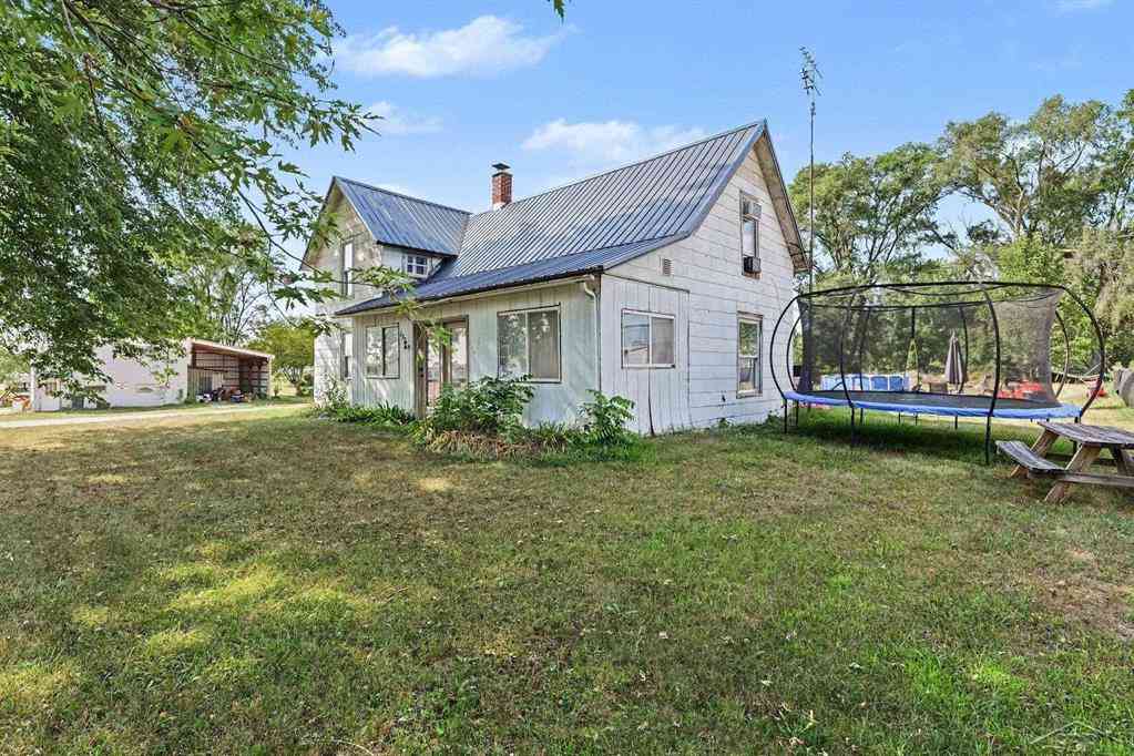 Homes For Sale - 490 W Saginaw Street <br/> Breckenridge, MI 48615