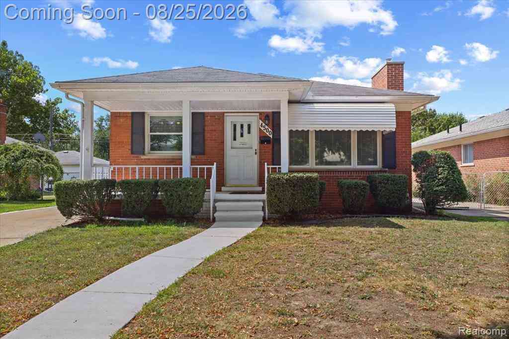 Homes For Sale - 4500 Roosevelt Boulevard <br/> Wayne County, Dearborn Heights, MI 48125