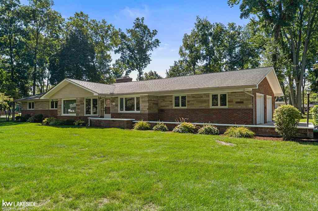 Homes For Sale - 5700 24 Mile Road <br/> Macomb County, Shelby Twp, MI 48316