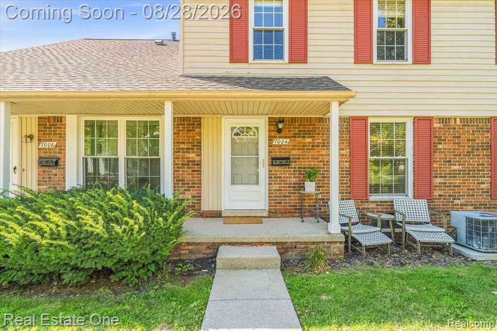 Condo For Sale - 7004 Harvard Lane <br/> Wayne County, Canton, MI 48187