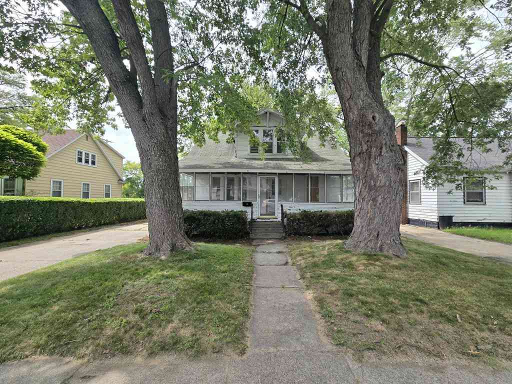 Homes For Sale - 2209 Hoyt Street <br/> Muskegon County, Muskegon Heights, MI 49444