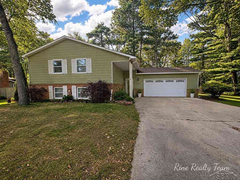 Homes For Sale - 6123 Stagecoach Trail <br/> Iosco County, Oscoda, MI 48750