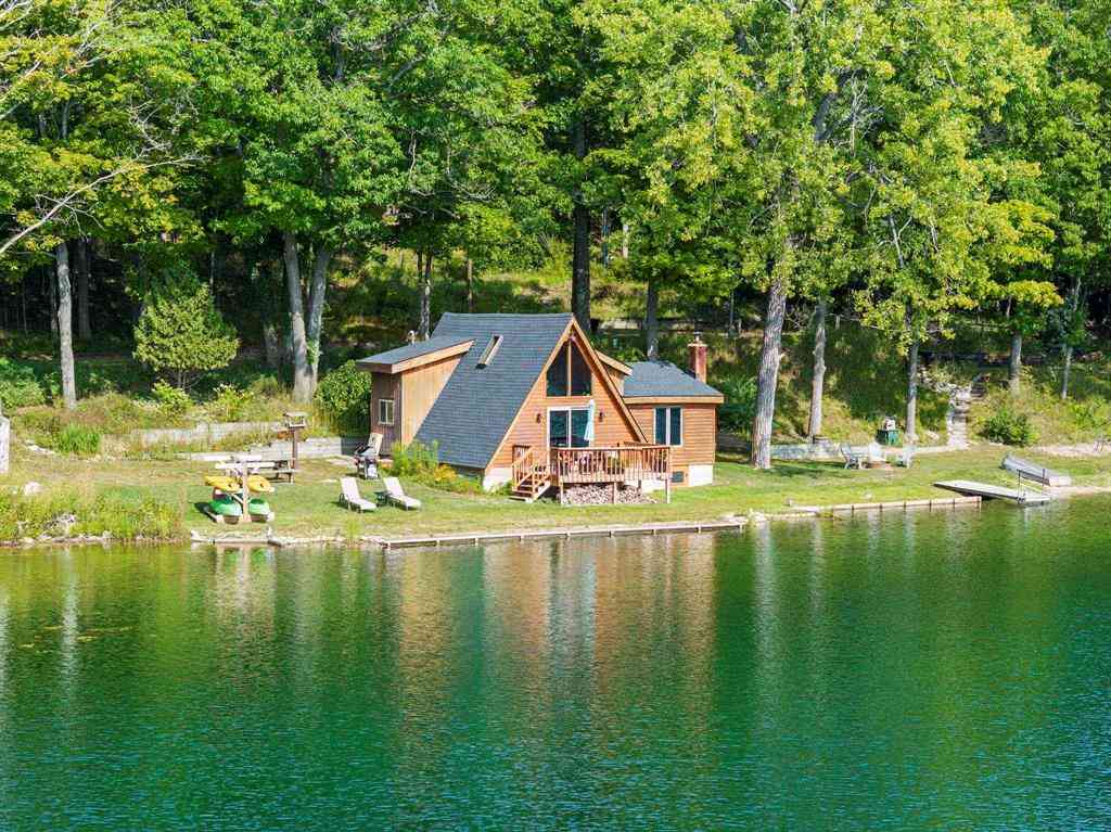 Homes For Sale - 17703 N Sweet Lake Road <br/> Lake Ann, MI 49650