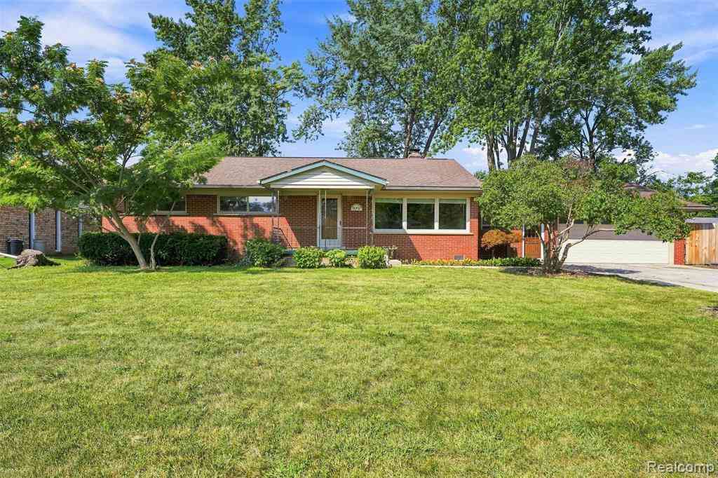 Homes For Sale - 14370 Helen Street <br/> Wayne County, Southgate, MI 48195