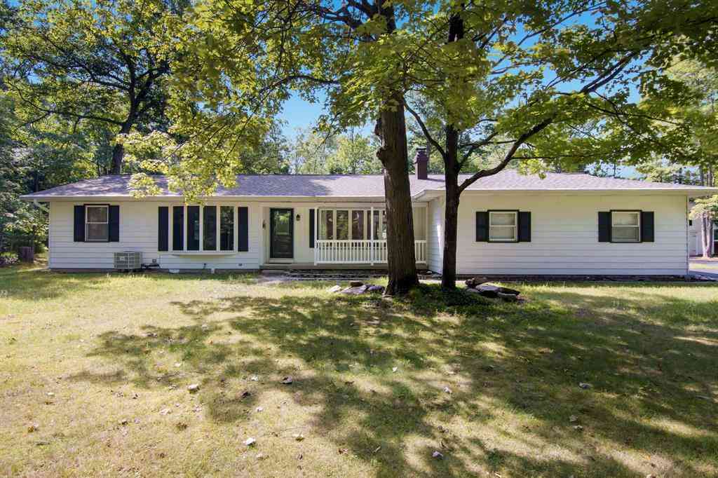 Homes For Sale - 5896 Betsie River Road <br/> Interlochen, MI 49643