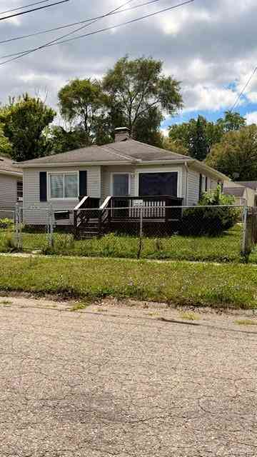 Homes For Sale - 1329 Neubert Avenue <br/> Genesee County, Flint, MI 48507
