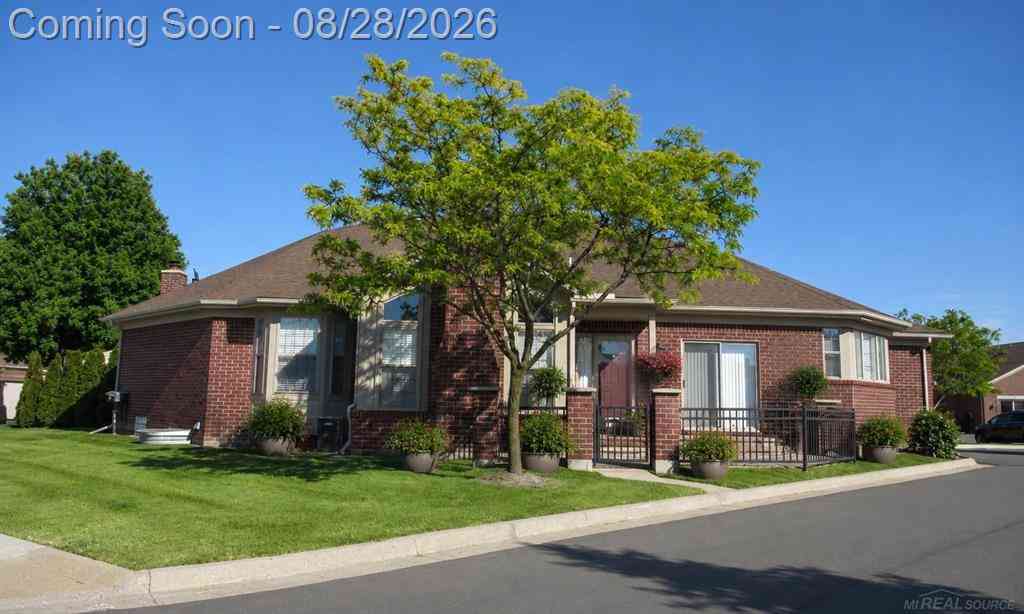 Condo For Sale - 49272 Brodie Court <br/> Macomb, MI 48042