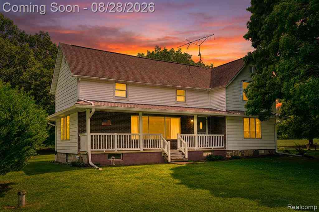 Homes For Sale - 1010 N Truhn Road <br/> Fowlerville, MI 48836