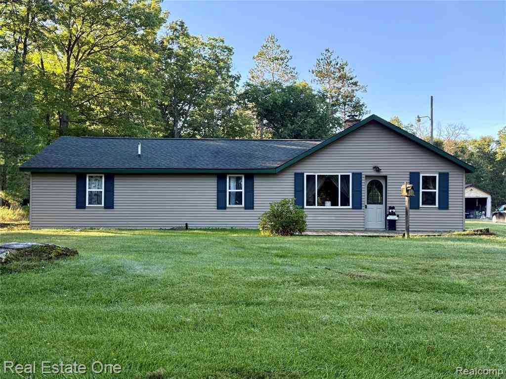 Homes For Sale - 5608 Butler Road <br/> St. Helen, MI 48656
