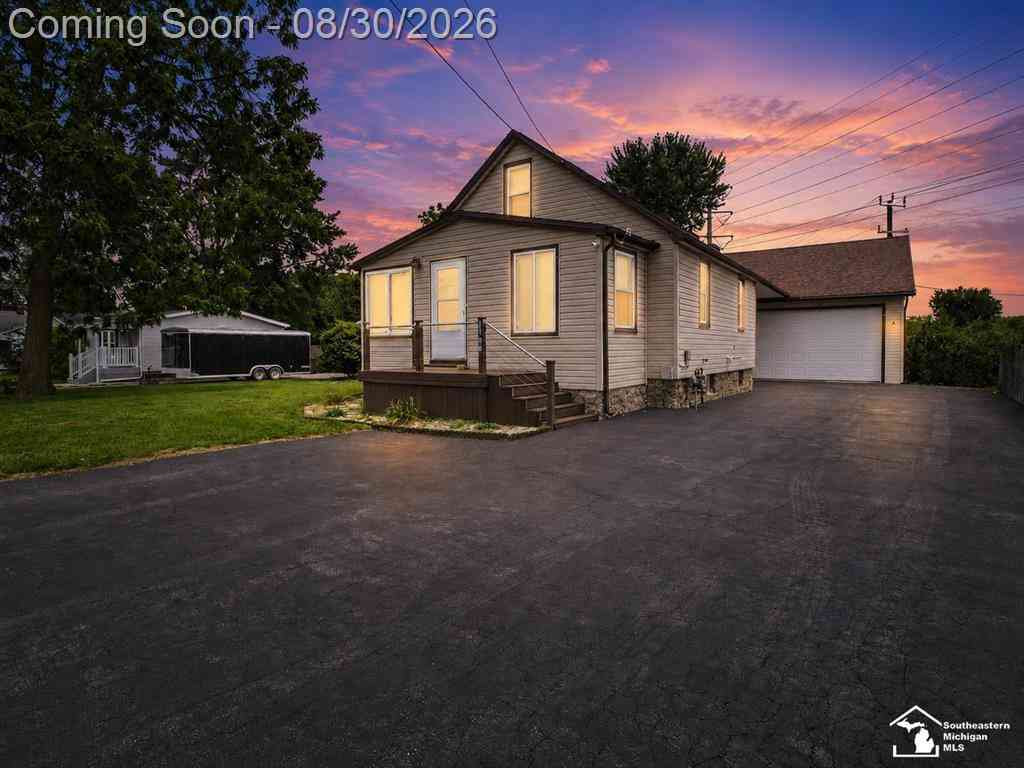 Homes For Sale - 1706 Hemlock Street <br/> Monroe, MI 48162