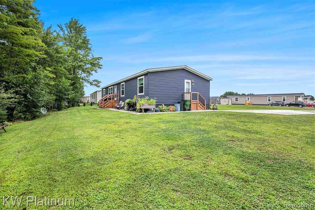 Homes For Sale - 6154 Birch Creek Court <br/> Saint Clair County, Kimball, MI 48704