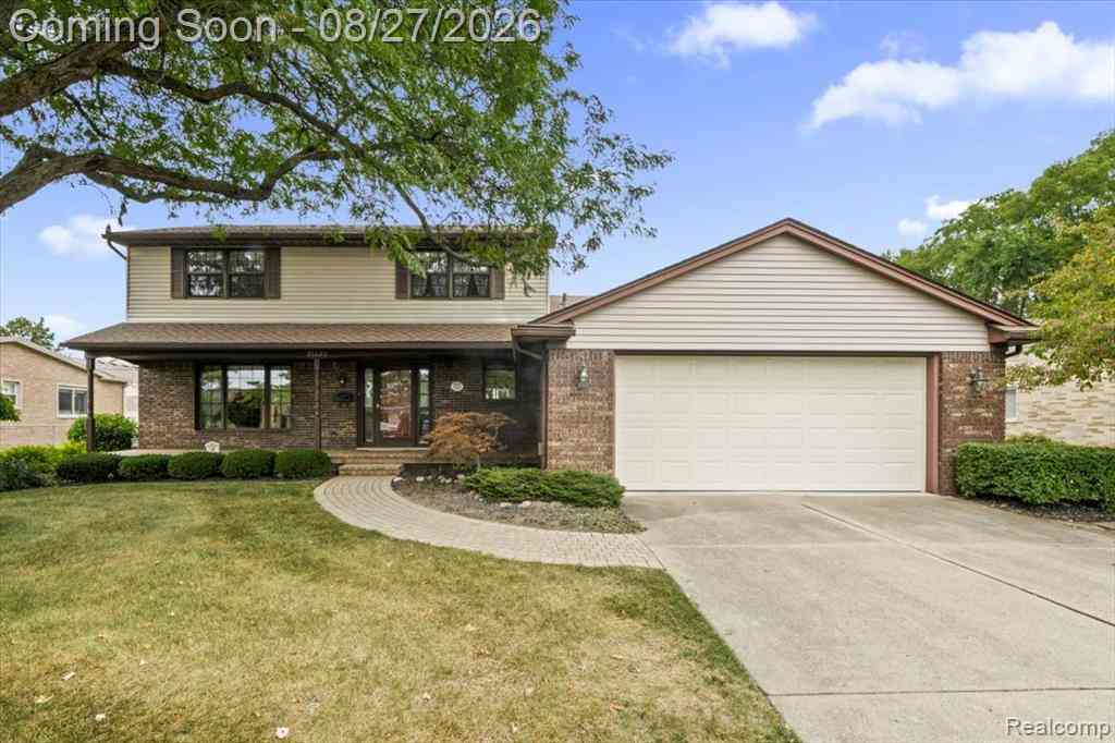 Homes For Sale - 26820 Cecile Street <br/> Dearborn Heights, MI 48127