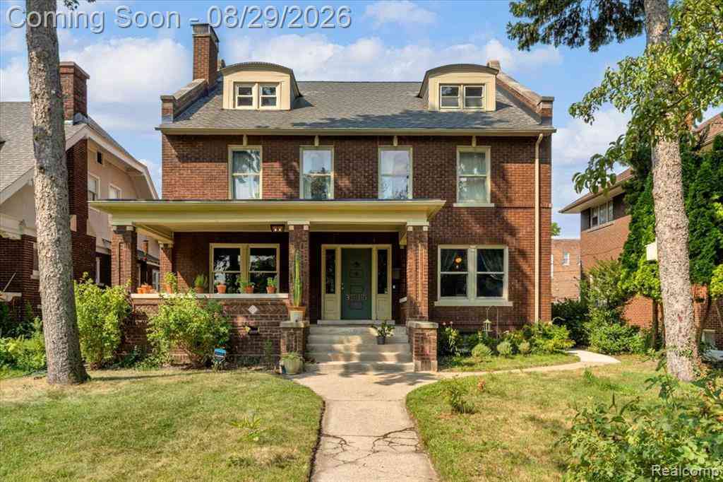Homes For Sale - 3515 Burns Street <br/> Detroit, MI 48214