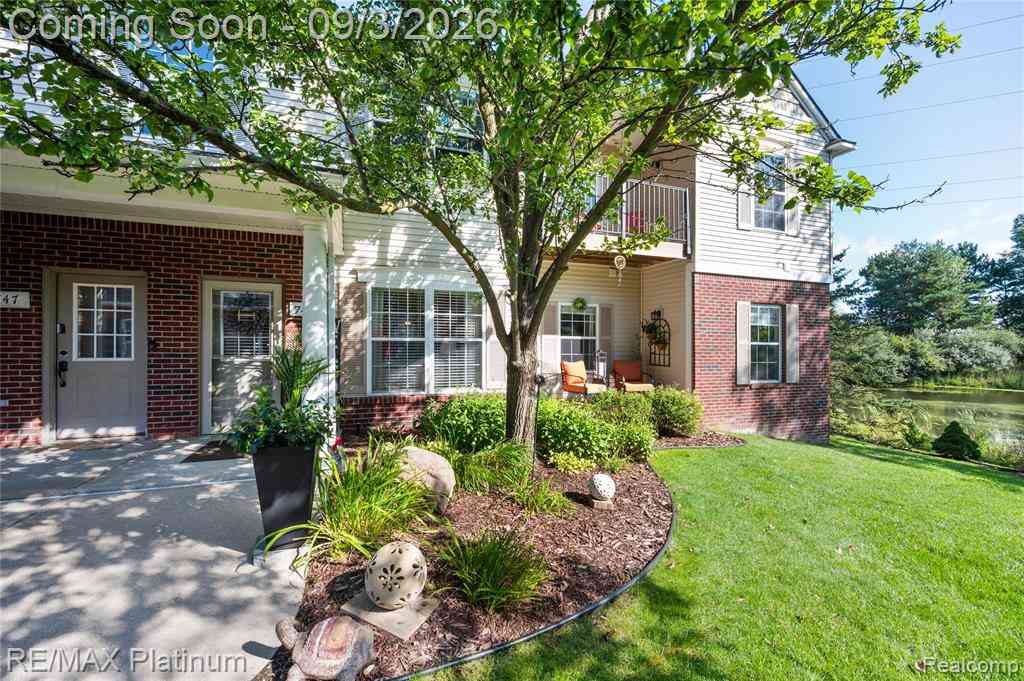 Condo For Sale - 745 Eagle Drive  #STE 200<br/> Fenton, MI 48430