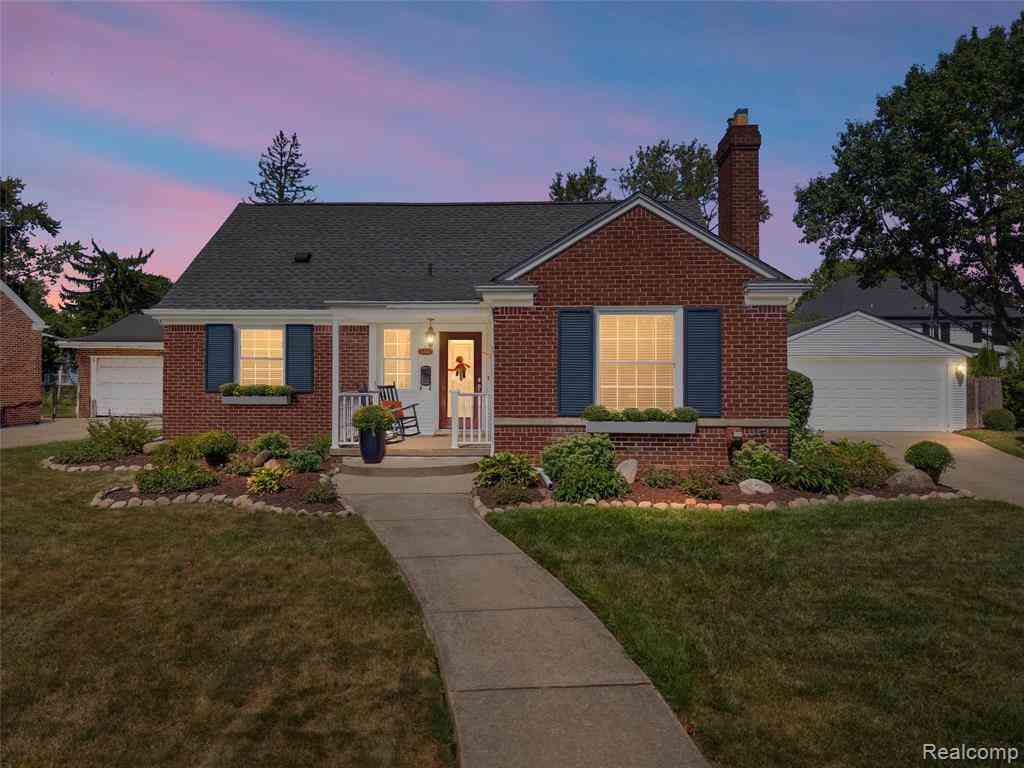 Homes For Sale - 4444 Samoset Road <br/> Royal Oak, MI 48073