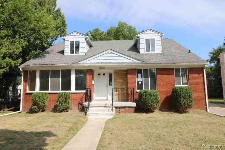 Homes For Sale - 1609 E Court Street <br/> Genesee County, Flint, MI 48503
