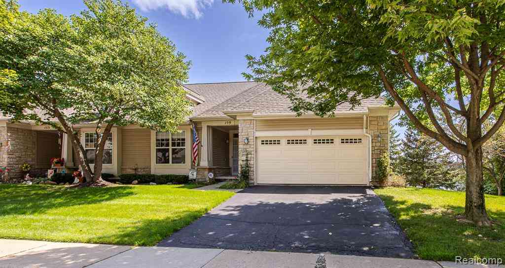 Condo For Sale - 159 Stony Lake Drive <br/> Oxford, MI 48371
