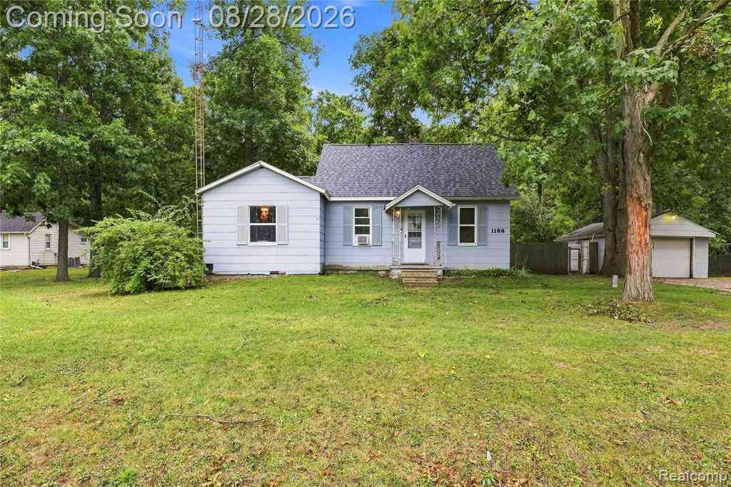 Homes For Sale - 1188 Harding Drive <br/> Genesee County, Flint, MI 48507