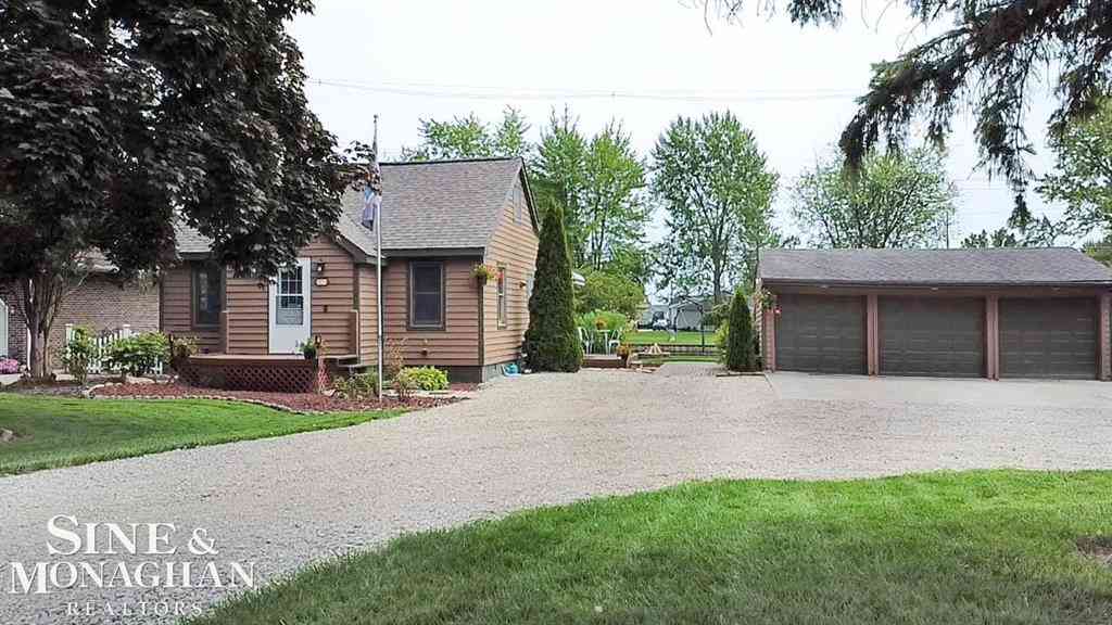 Homes For Sale - 5575 River Road <br/> Saint Clair County, East China, MI 48054