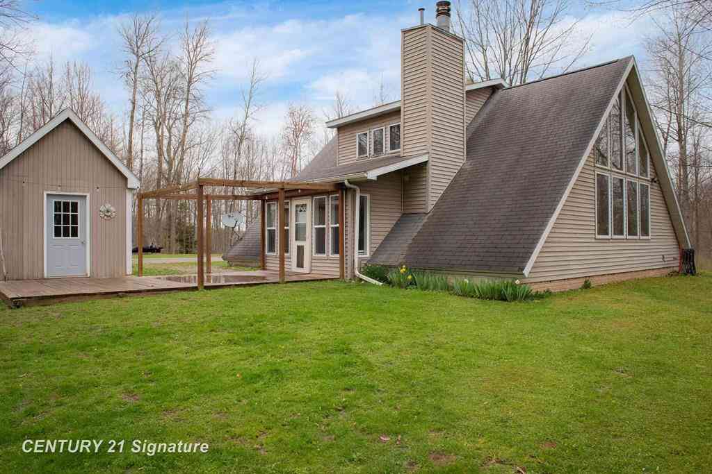 Homes For Sale - 1180 Winding Wood Drive <br/> Clare County, Farwell, MI 48622