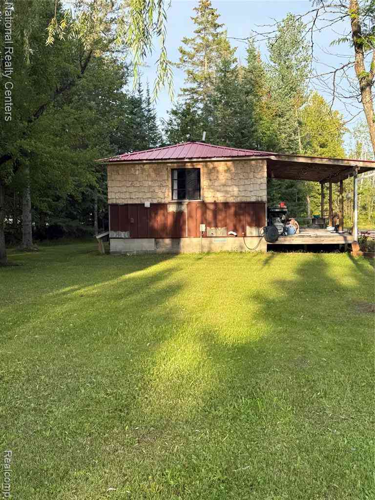 Homes For Sale - 8018 Mielke Road <br/> Presque Isle County, Hawks, MI 49743
