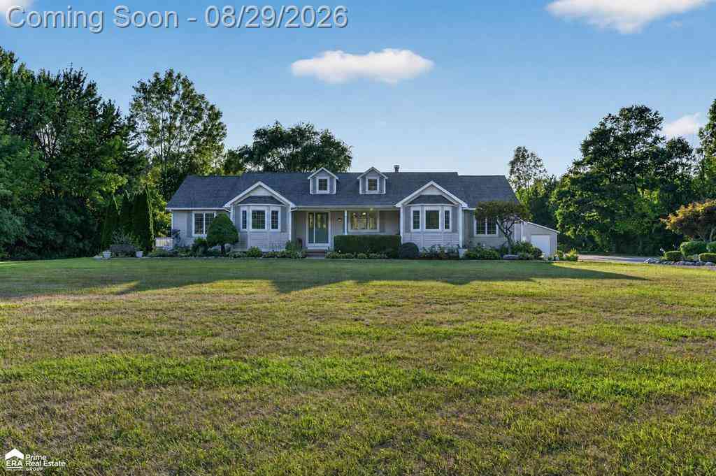 Homes For Sale - 2120 Montague Road <br/> Genesee County, Davison, MI 48423