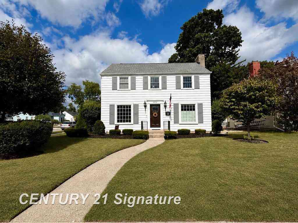 Homes For Sale - 2520 Adams Boulevard <br/> Saginaw County, Saginaw, MI 48602