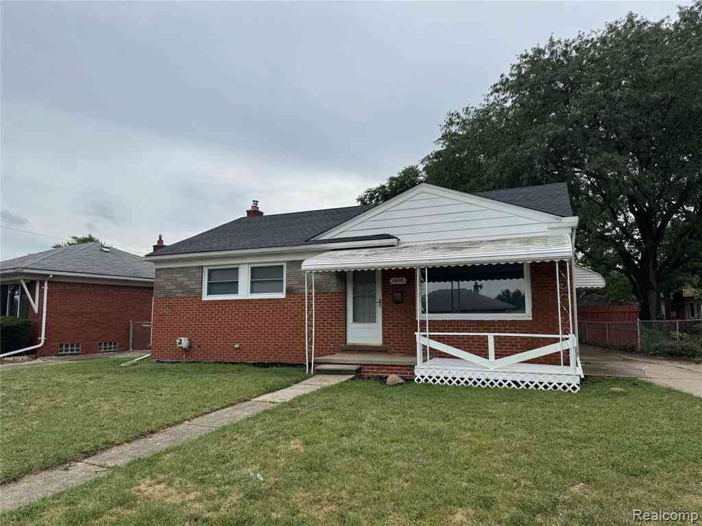 Homes For Sale - 24895 Beck Avenue <br/> Eastpointe, MI 48021