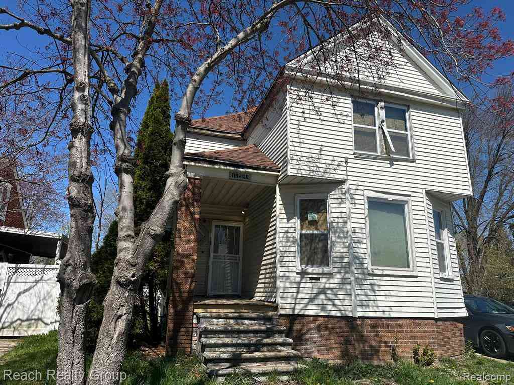 Homes For Sale - 11581 Rossiter Street <br/> Detroit, MI 48224