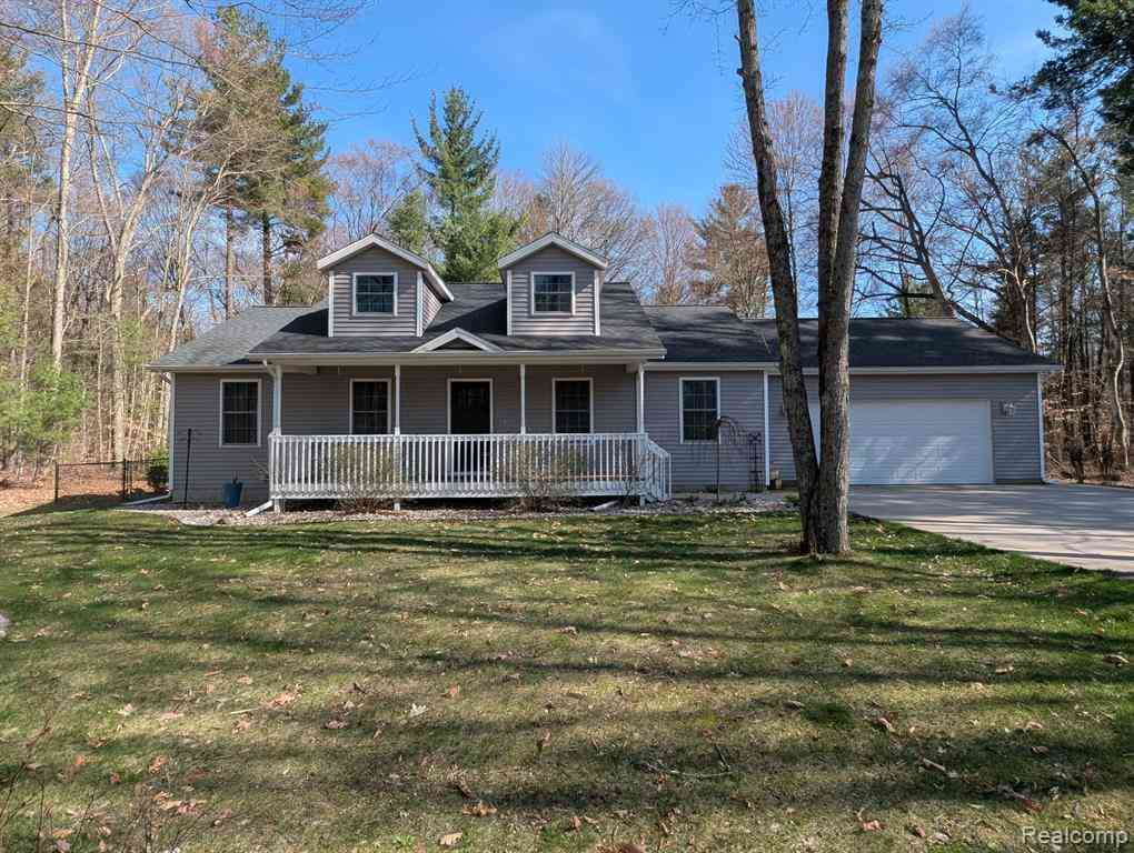 Homes For Sale - 9642 Hummingbird Court <br/> Montcalm County, Howard City, MI 49329
