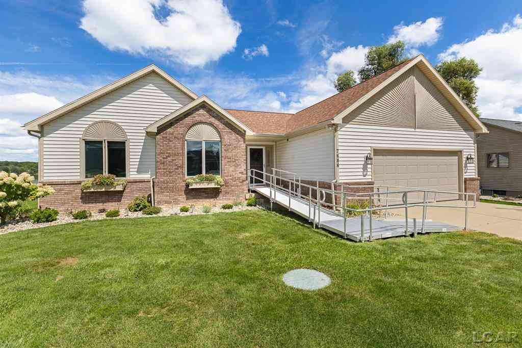 Homes For Sale - 7686 Wadding Drive <br/> Lenawee County, Onsted, MI 49265
