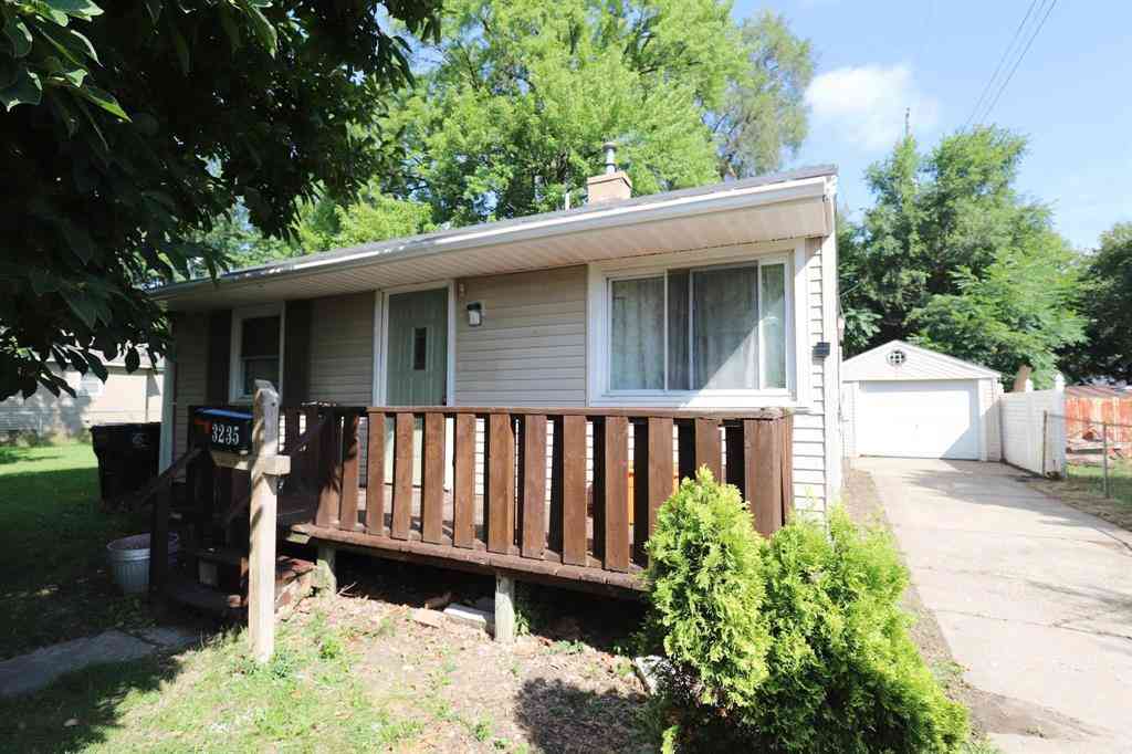 Homes For Sale - 3235 Whittier Avenue <br/> Genesee County, Flint, MI 48506