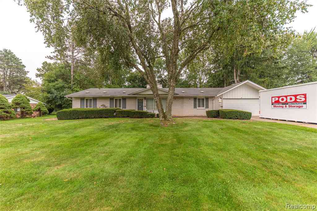 Homes For Sale - 35249 Gary Street <br/> Farmington Hills, MI 48331