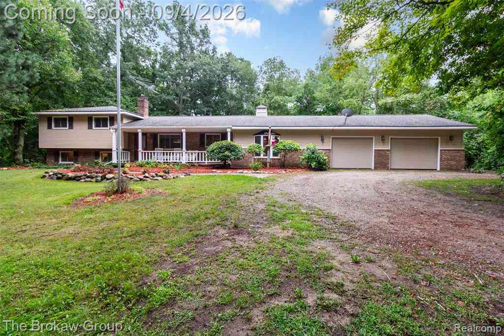 Homes For Sale - 3747 Ray Road <br/> Oakland County, Oxford, MI 48370