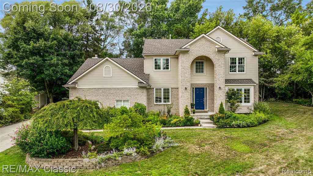Homes For Sale - 20756 Hannah Court <br/> Oakland County, Novi, MI 48375