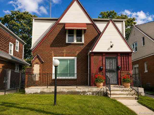 Condo For Rent - 13924 Roselawn Street <br/> Detroit, MI 48238