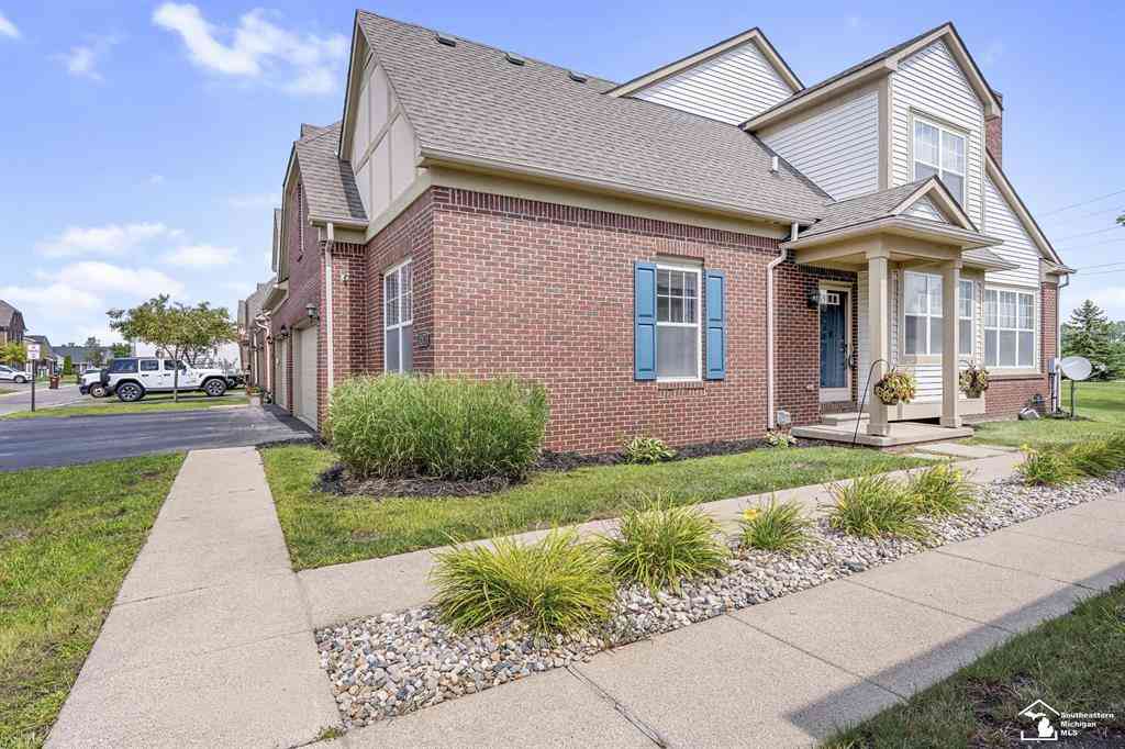 Condo For Sale - 12675 Second Avenue <br/> Wayne County, Southgate, MI 48195