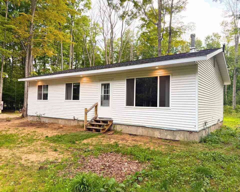 Homes For Sale - 6168 Needles Lane <br/> Kalkaska County, Kalkaska, MI 49646