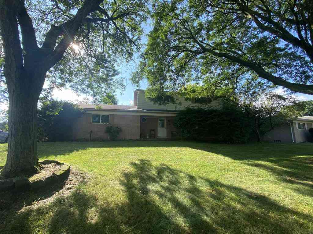 Homes For Sale - 53695 Bramble Drive <br/> Shelby, MI 48316