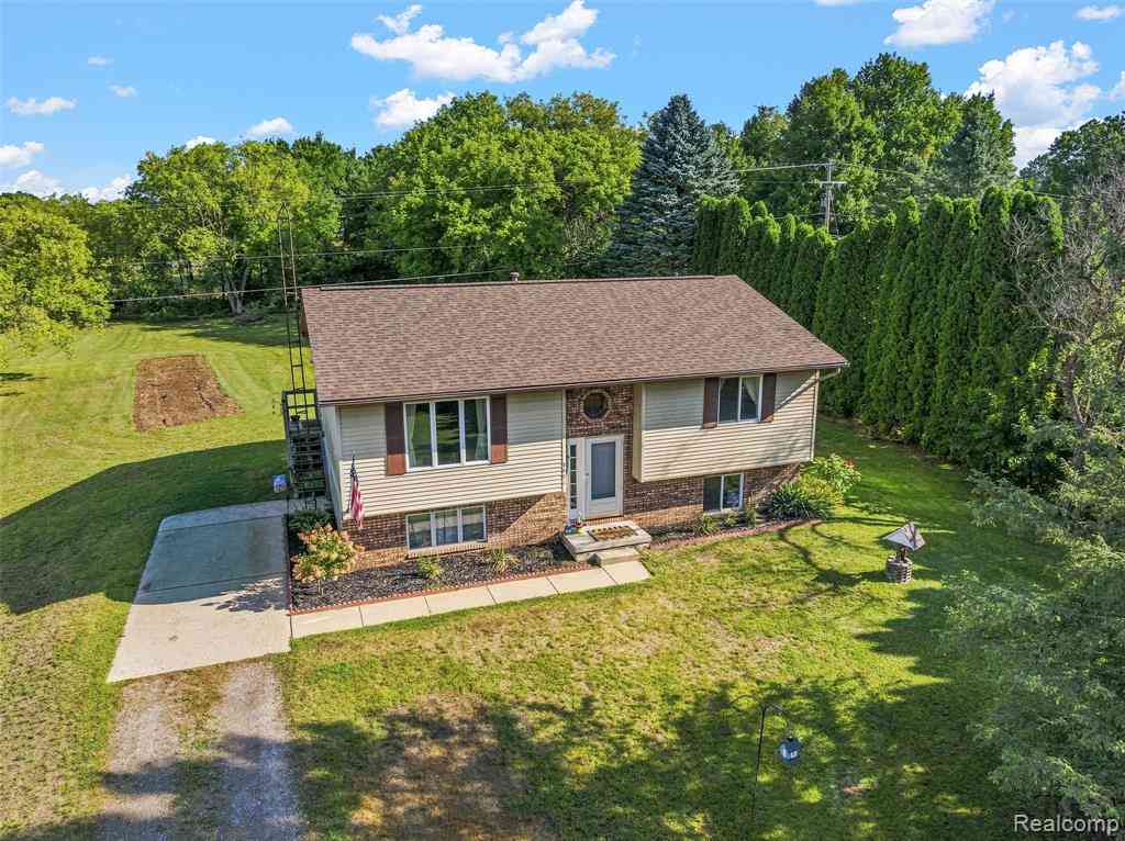 Homes For Sale - 8491 E Mount Morris Road <br/> Genesee County, Otisville, MI 48463