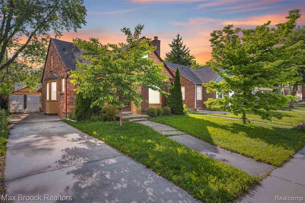 Homes For Sale - 4391 Bishop Street <br/> Detroit, MI 48224