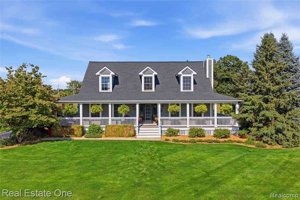 Homes For Sale - 8707 Bridlewood Trail <br/> Livingston County, Howell, MI 48843