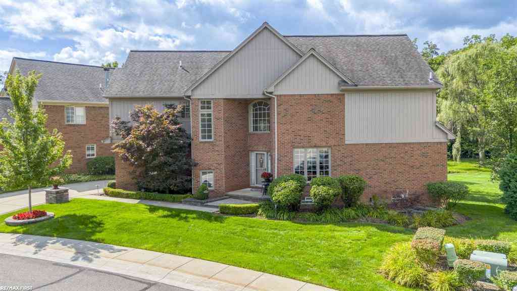 Condo For Sale - 4126 Winter Drive <br/> Shelby, MI 48316
